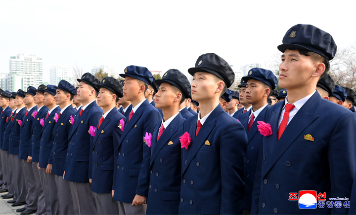 14-朝鮮で始業の日を迎えた